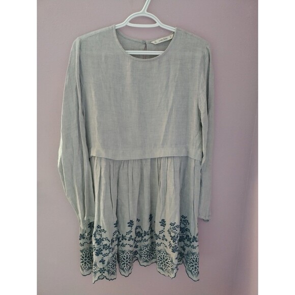 Zara Basic Grey Long Sleeve Tunic Top with Navy Floral Embroidery Size Large - Picture 2 of 11